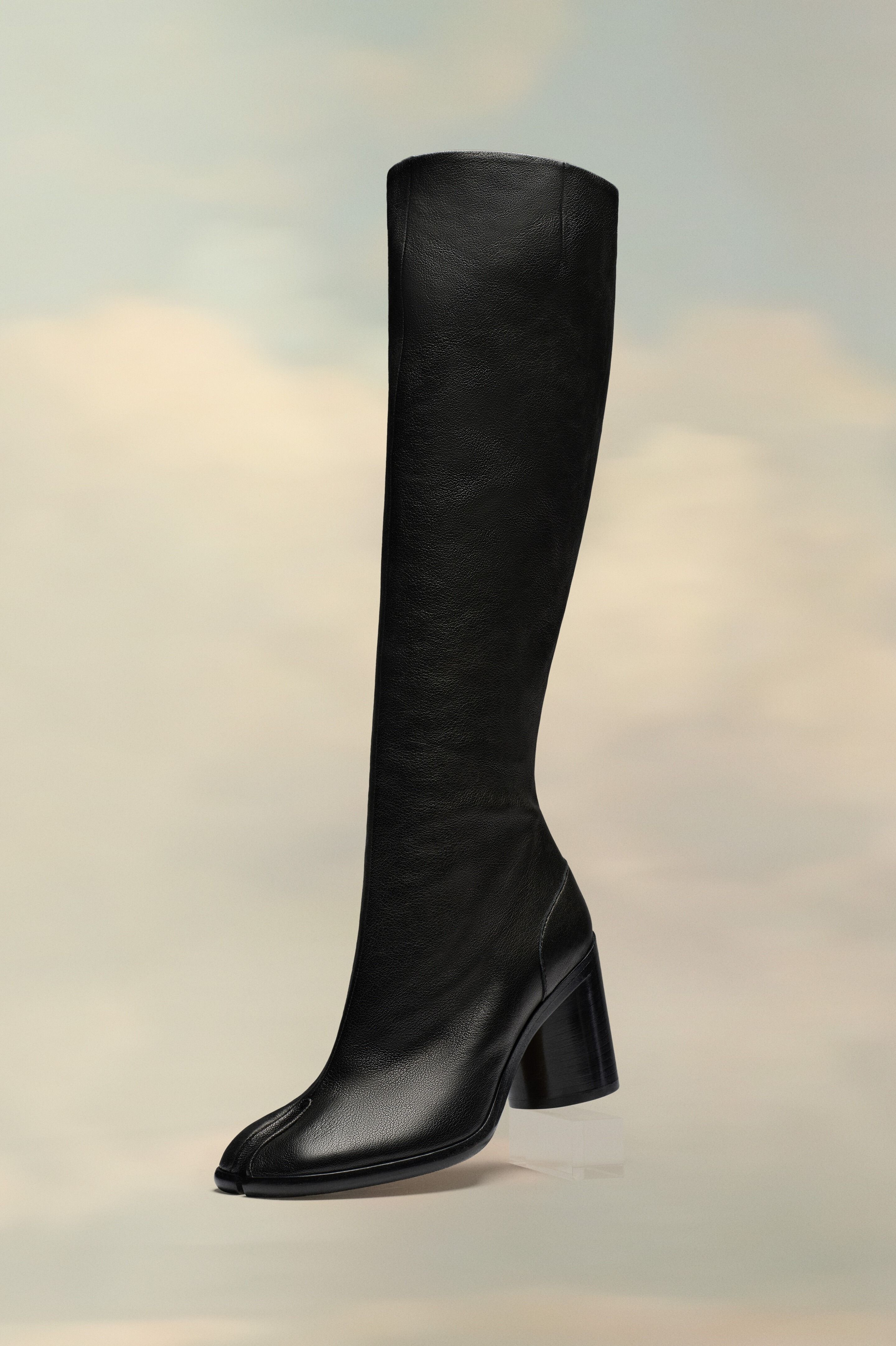 22新作 メゾンマルジェラ 「タビ」ソフトレザー ロングブーツ (Maison