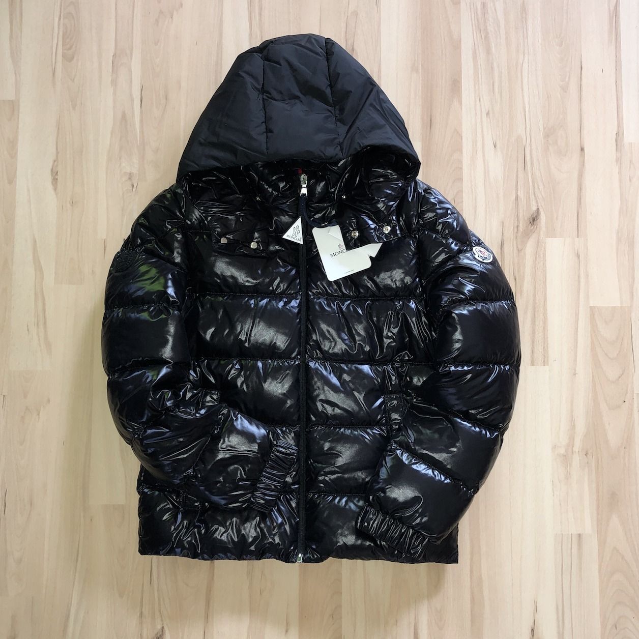 大人もOK!MONCLERスパイダーマンフード付ダウンジャケットNARZIN