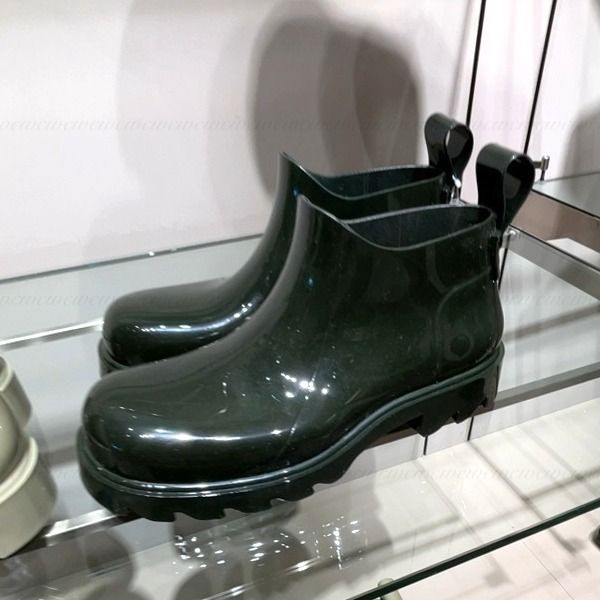 ◇【SALE】ボッテガヴェネタ国内発□ストライド ブーツ (BOTTEGA