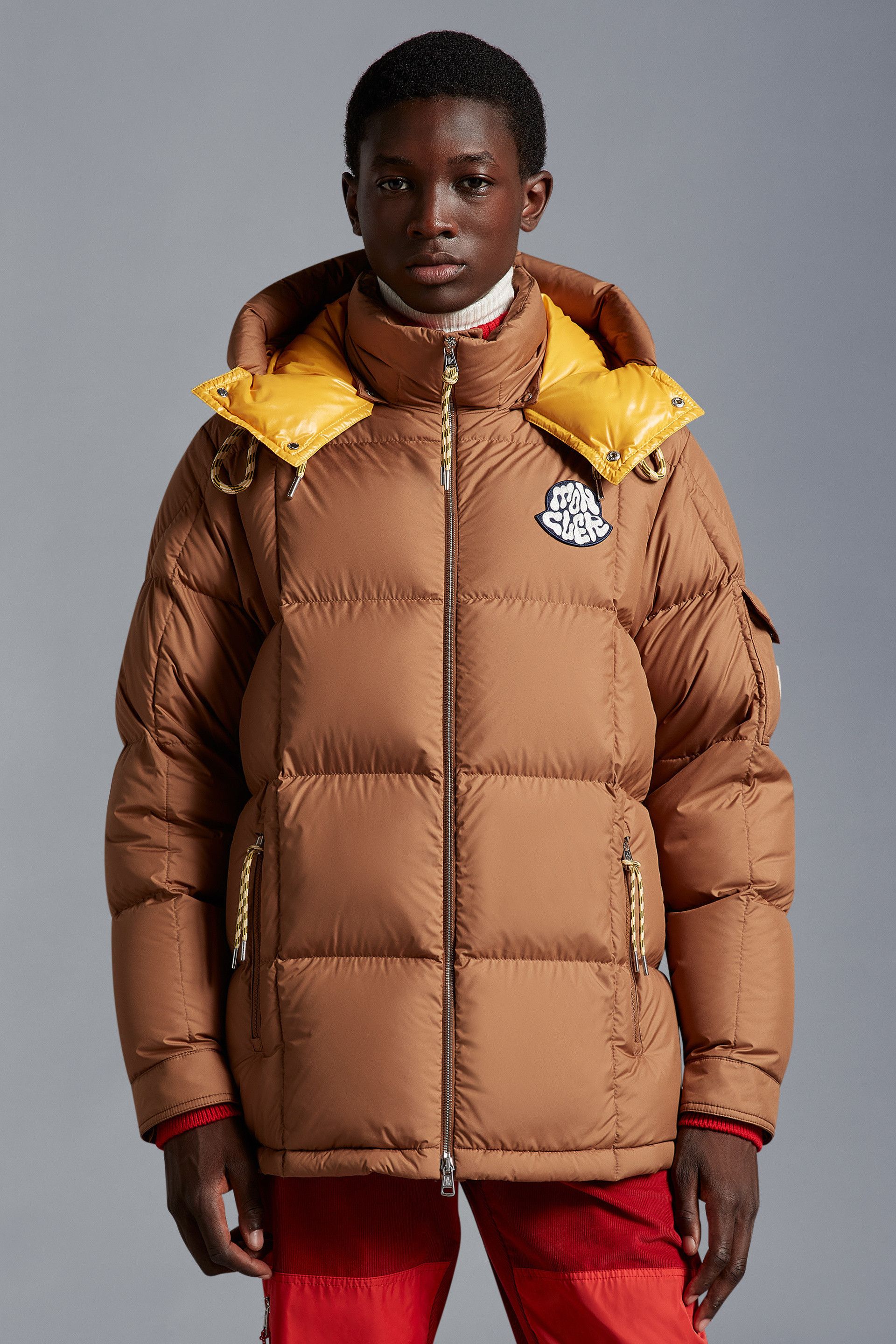 MONCLER2022/23秋冬新作 フード付きダウンジャケット MARIVELES
