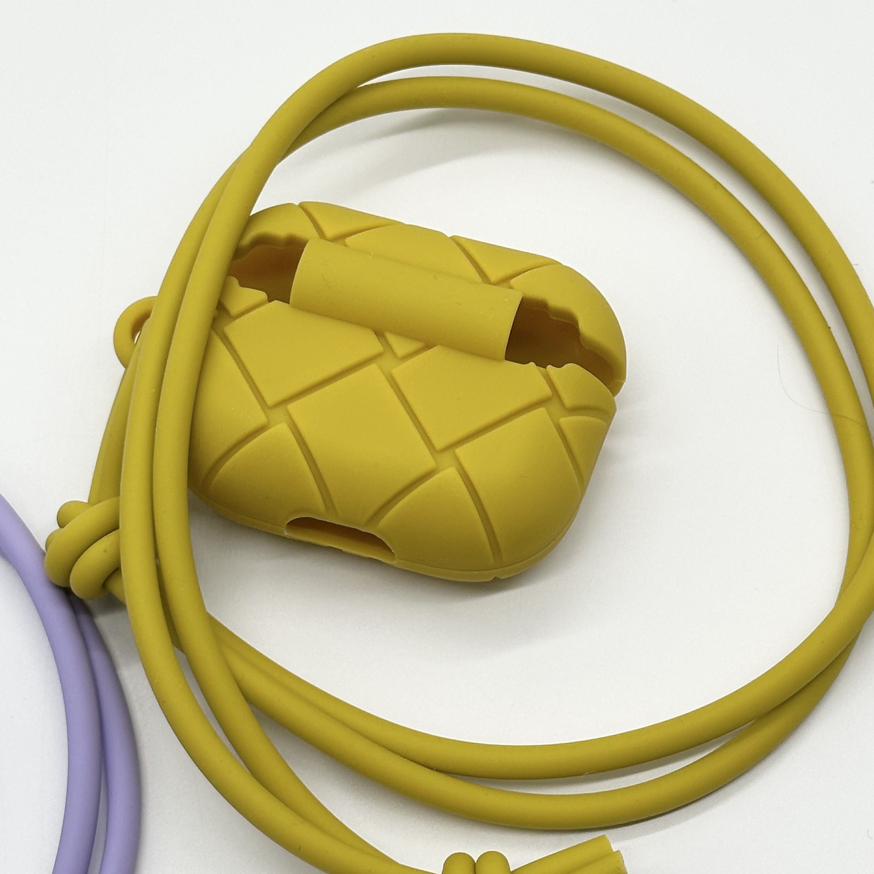 新品未使用】BOTTEGA VENETA AirPods Proケース (BOTTEGA VENETA