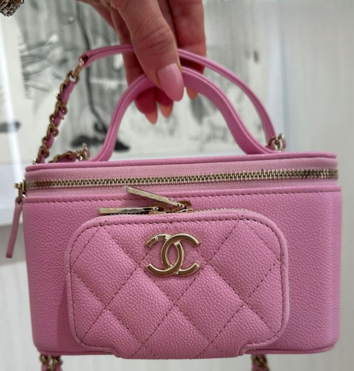 可愛くて使いやすい♪】シャネル ミニポケット付き バニティ (CHANEL