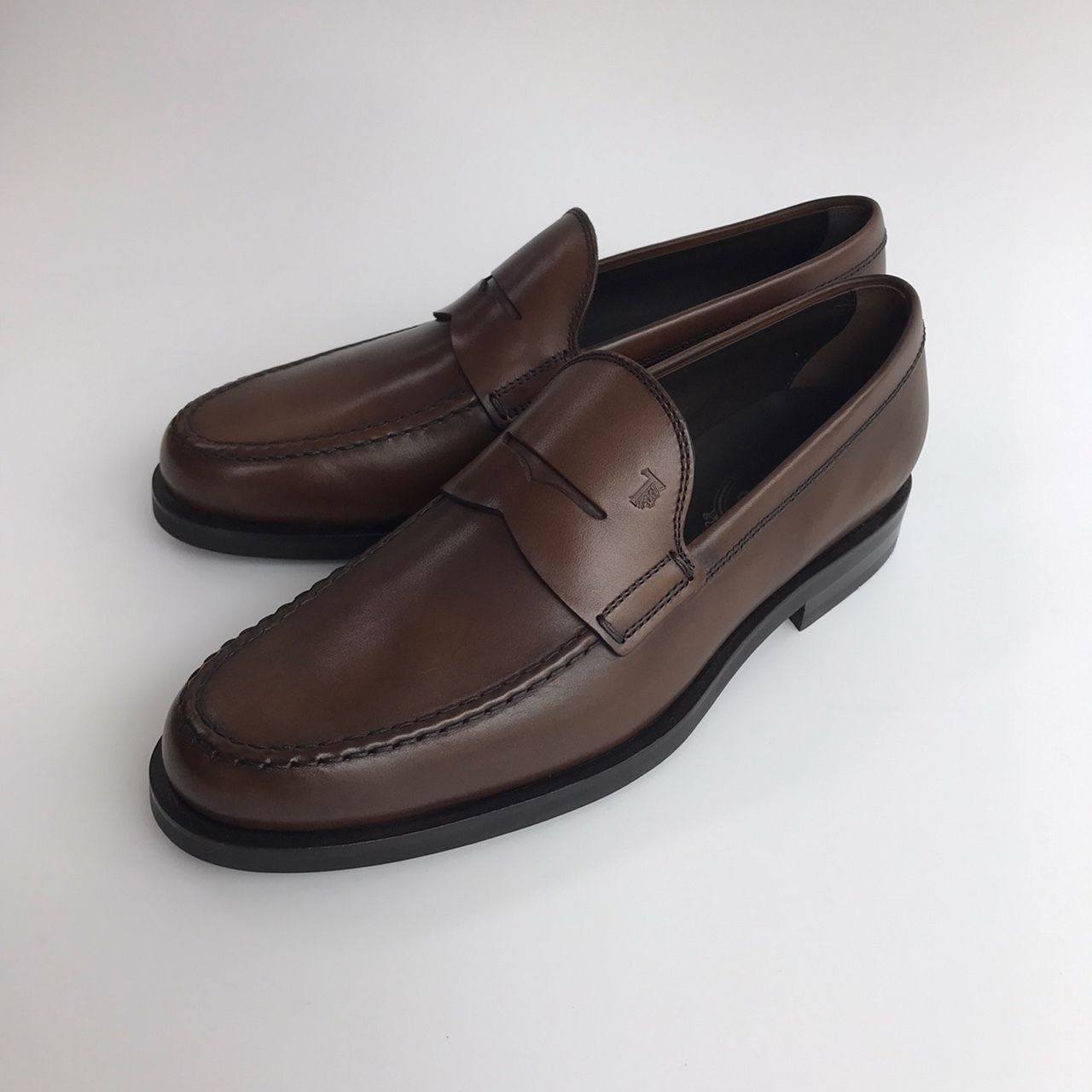 TOD'S☆関税込み メンズ トッズ レザーローファー ブラウン (TOD'S