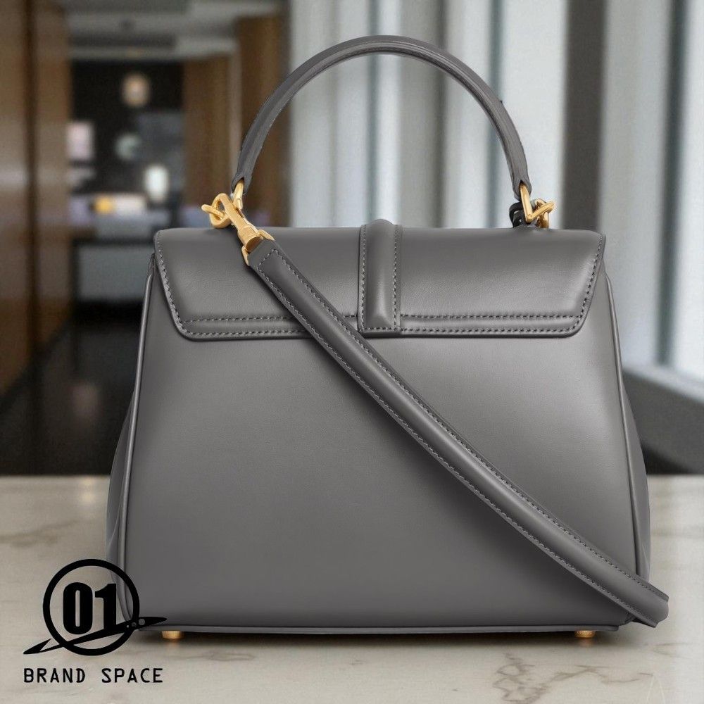 入手困難【CELINE】16 セーズ スモール カーフスキン バッグ (CELINE