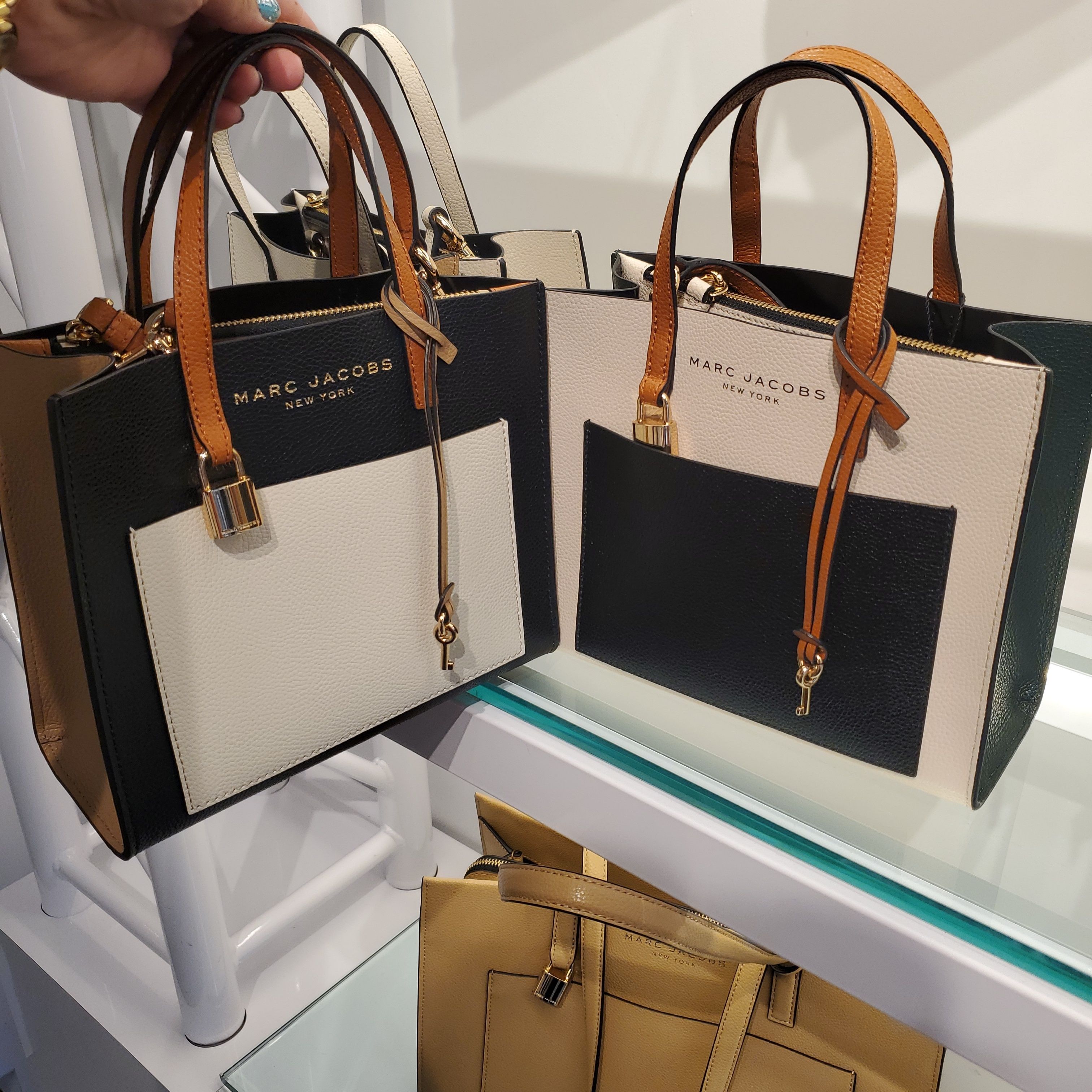 MARC JACOBS】グラインドカラーブロックミニトート (MARC JACOBS