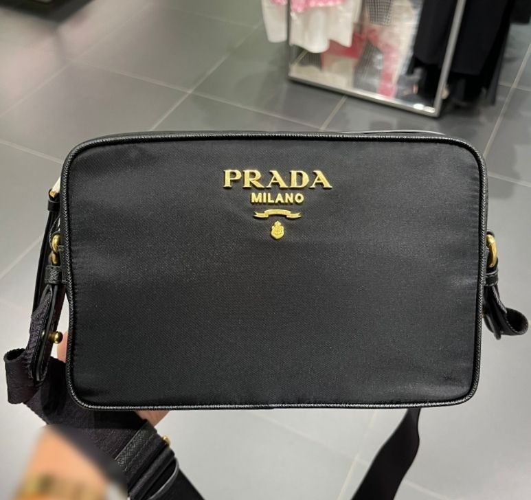 セール】プラダ☆ロゴナイロンショルダーバッグ付☆1BH089 (PRADA
