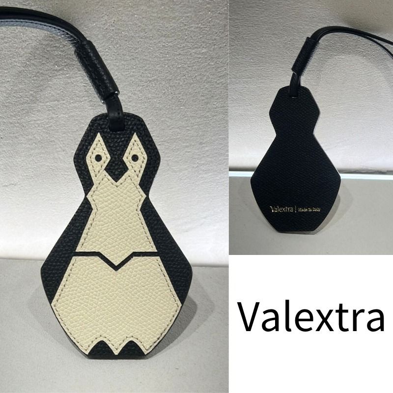Valextra ヴァレクストラ ペンギンチャーム バッグ アクセサリー