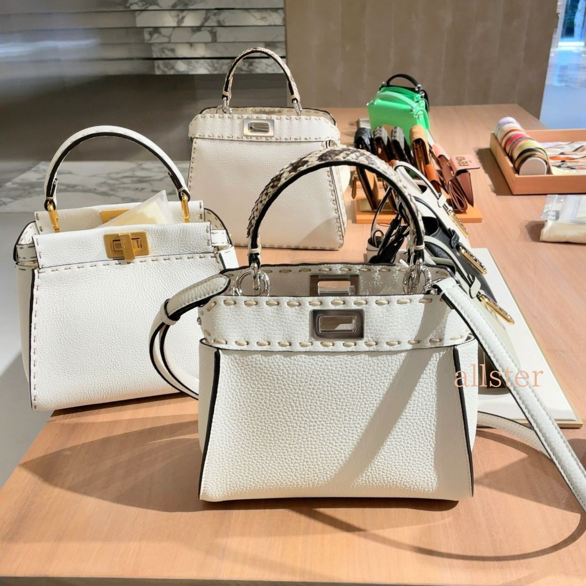 FENDI】フェンディ ピーカブー スモール セレリア バッグ (FENDI