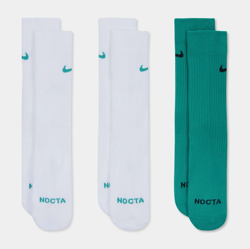 Drakeコラボ【NIKE×NOCTA】日常に贈り物に☆ クルー ソックス (Nike