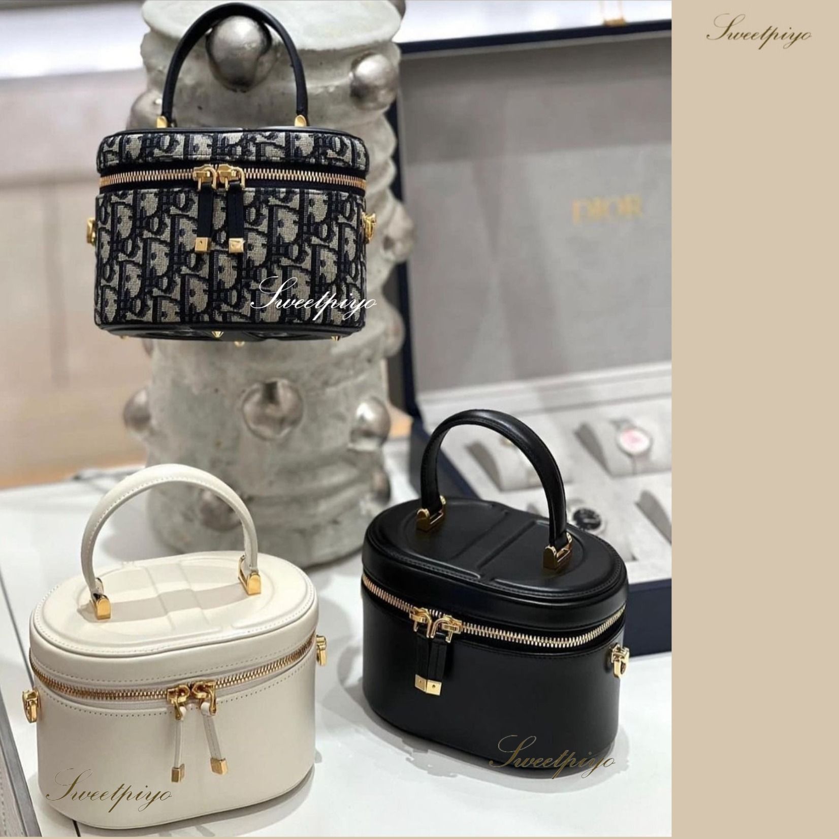 Dior☆CDシグネチャー スモールバニティ 可愛い コンパクト (Dior