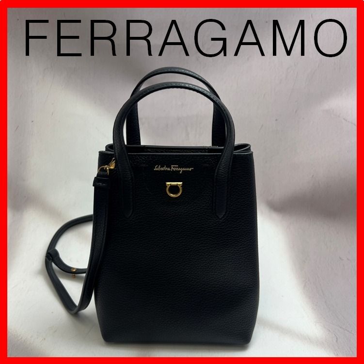 ☆【FERRAGAMO】☆フェラガモ ガンチーニ ミニ トートバッ.グ