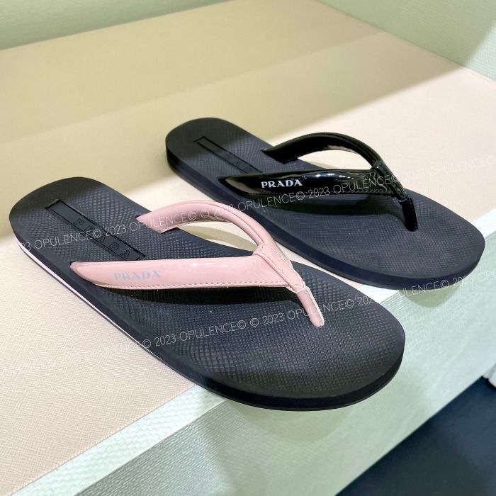 すぐ届く PRADA プラダ トングサンダル ビーサン (PRADA/サンダル