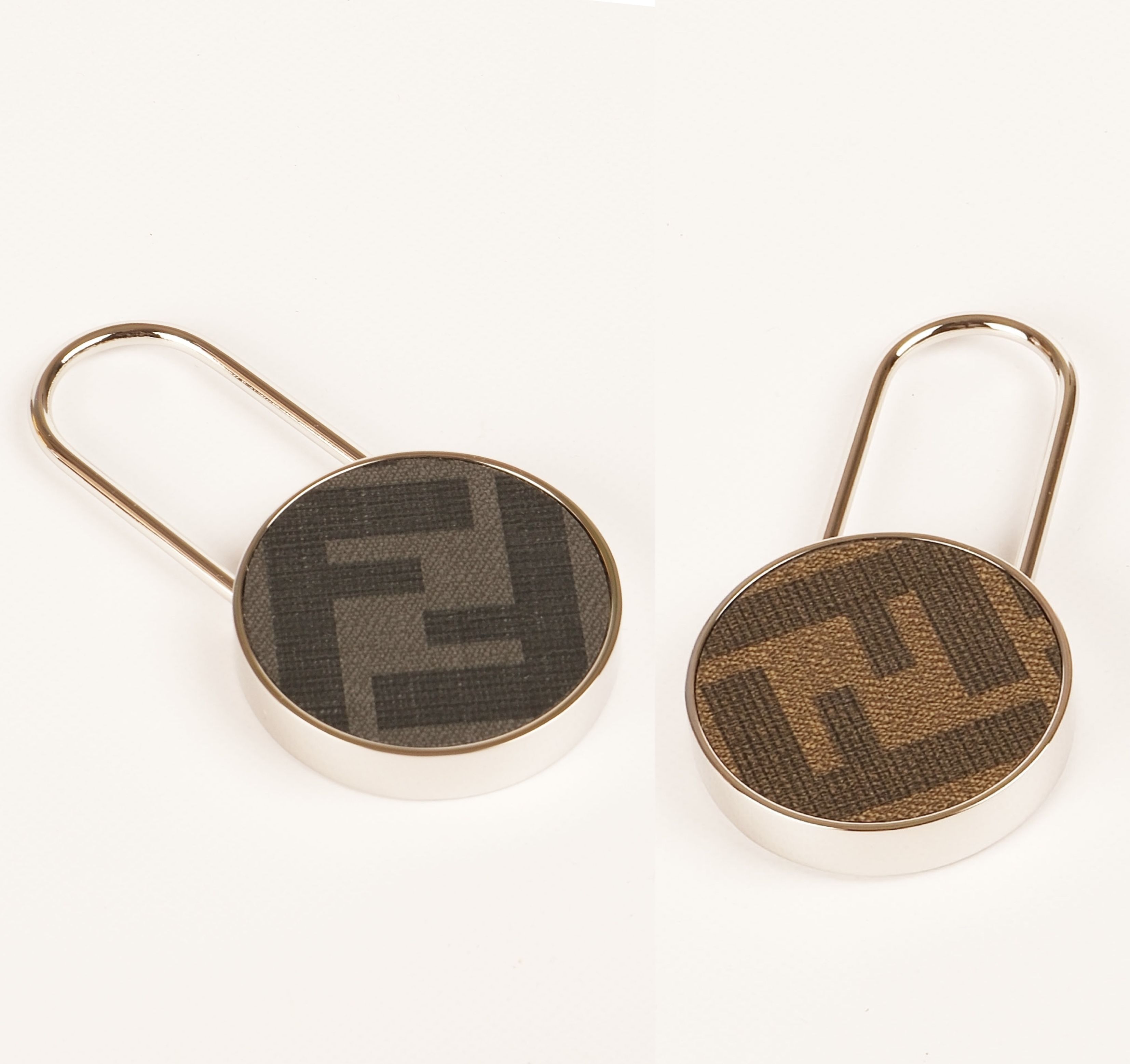 FENDI フェンディ キーチャーム キーホルダー 7AP068 ALWT F1JRJ