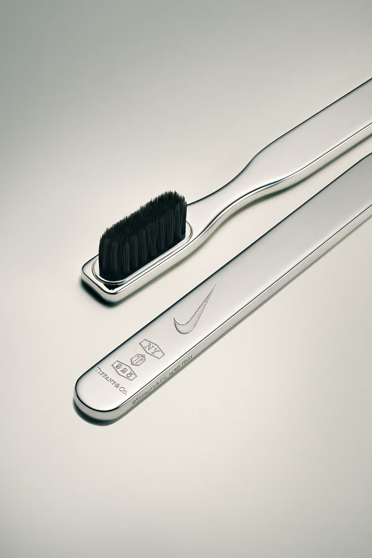 ☆話題のティファニーコラボ☆日本未発売☆Tiffany 歯ブラシ (Nike