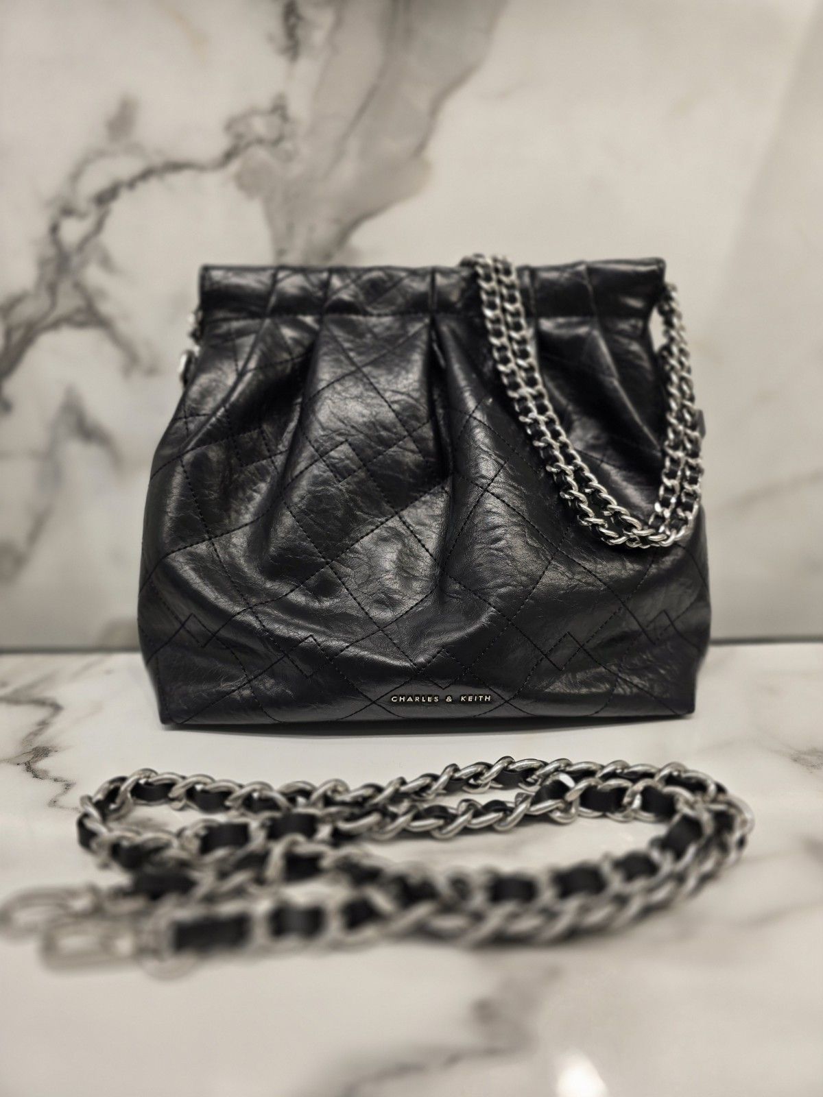 CHARLES & KEITH◇Duo デュオ チェーンショルダーバッグ Mサイズ