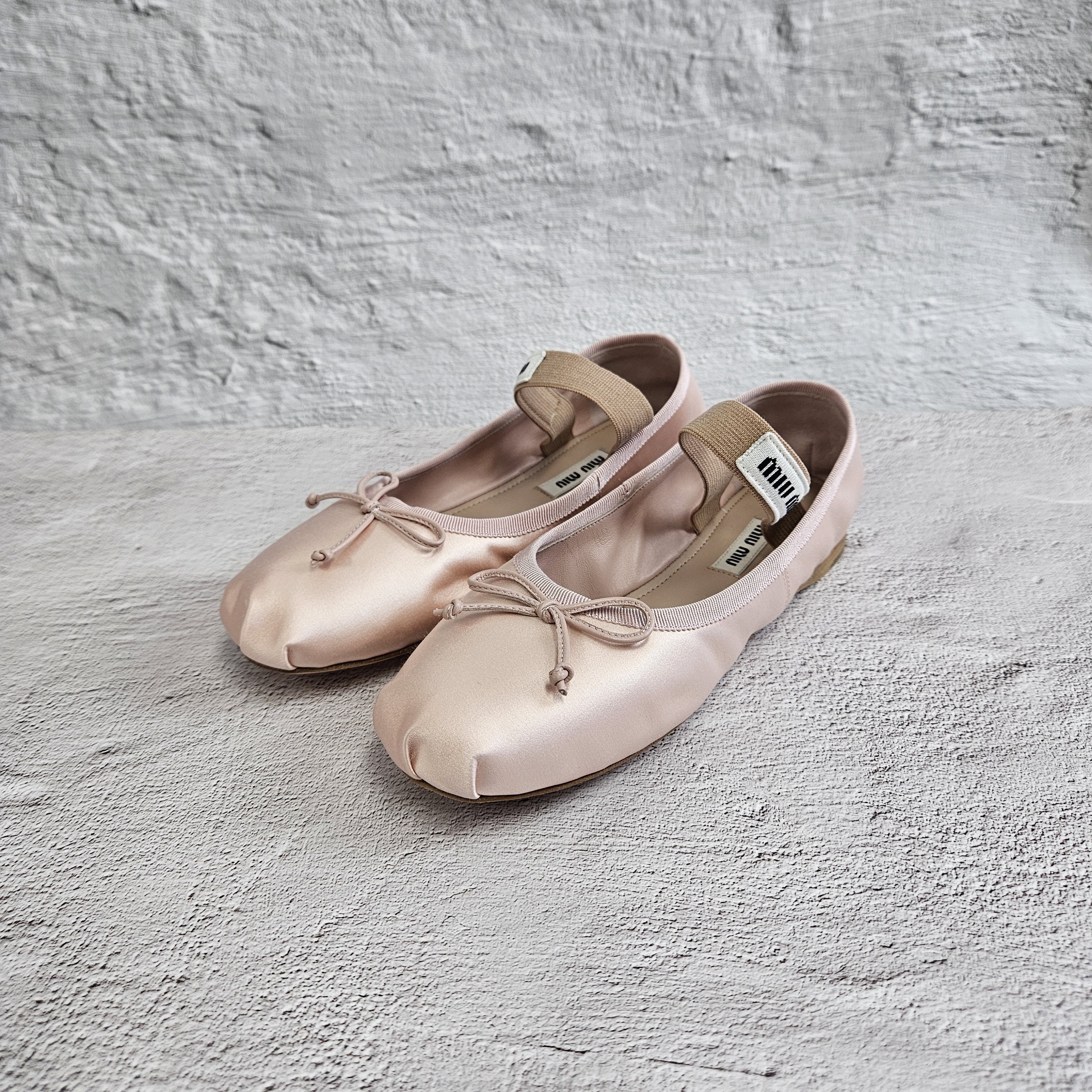 ☆関税込☆MIU MIU☆ミュウミュウ サテンバレリーナ シューズ