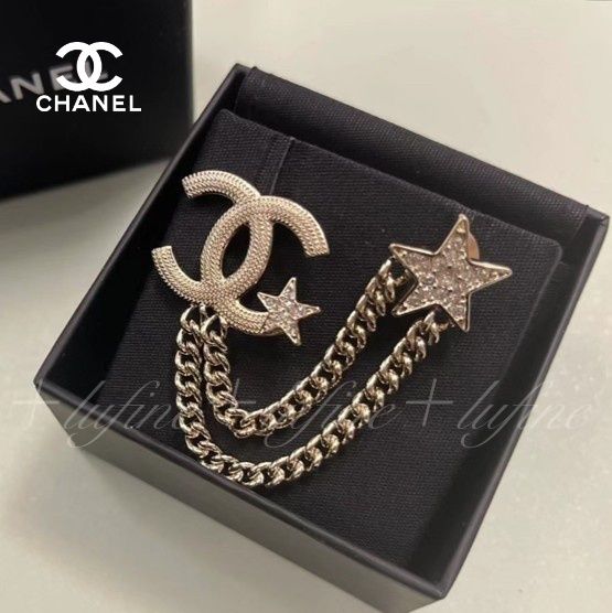 付けるだけで一気にゴージャス☆】CHANEL ブローチ 星 スター (CHANEL