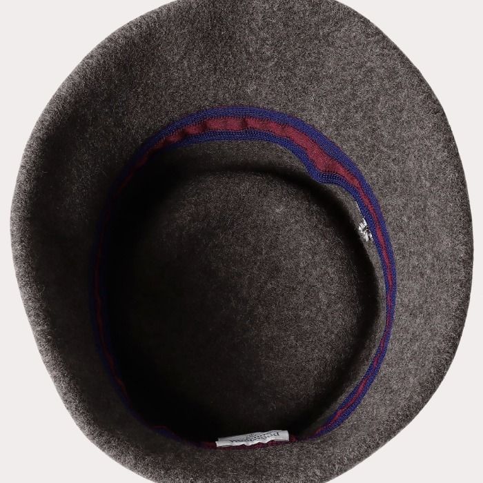 完売必至♪*Vivienne Westwood* ラインORB刺繍 バスククロッシェ