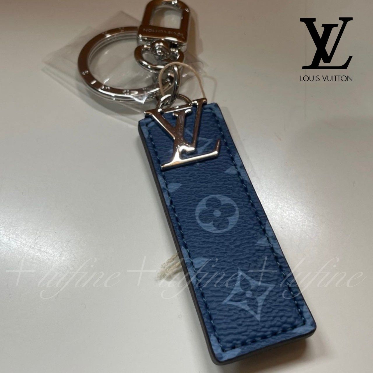 オシャレのアクセントに！】ルイヴィトン キーホルダー (Louis Vuitton