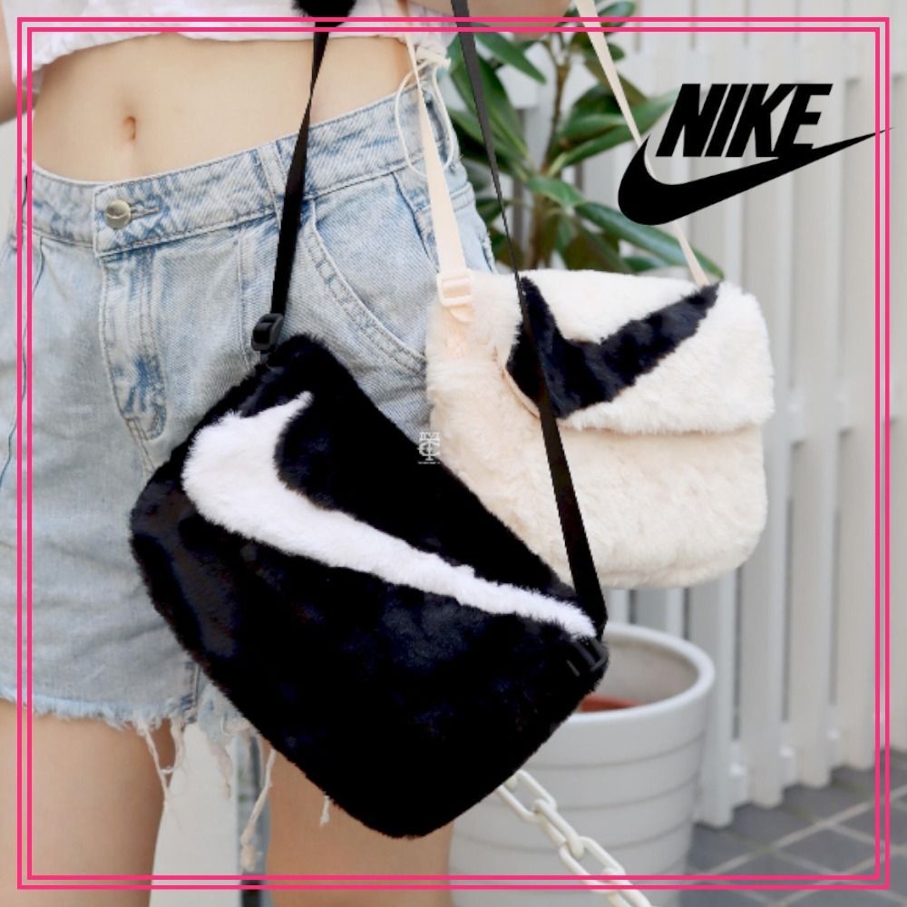 早い者勝ち NIKE フェイクファー クロスボディバッグ (1L) (Nike