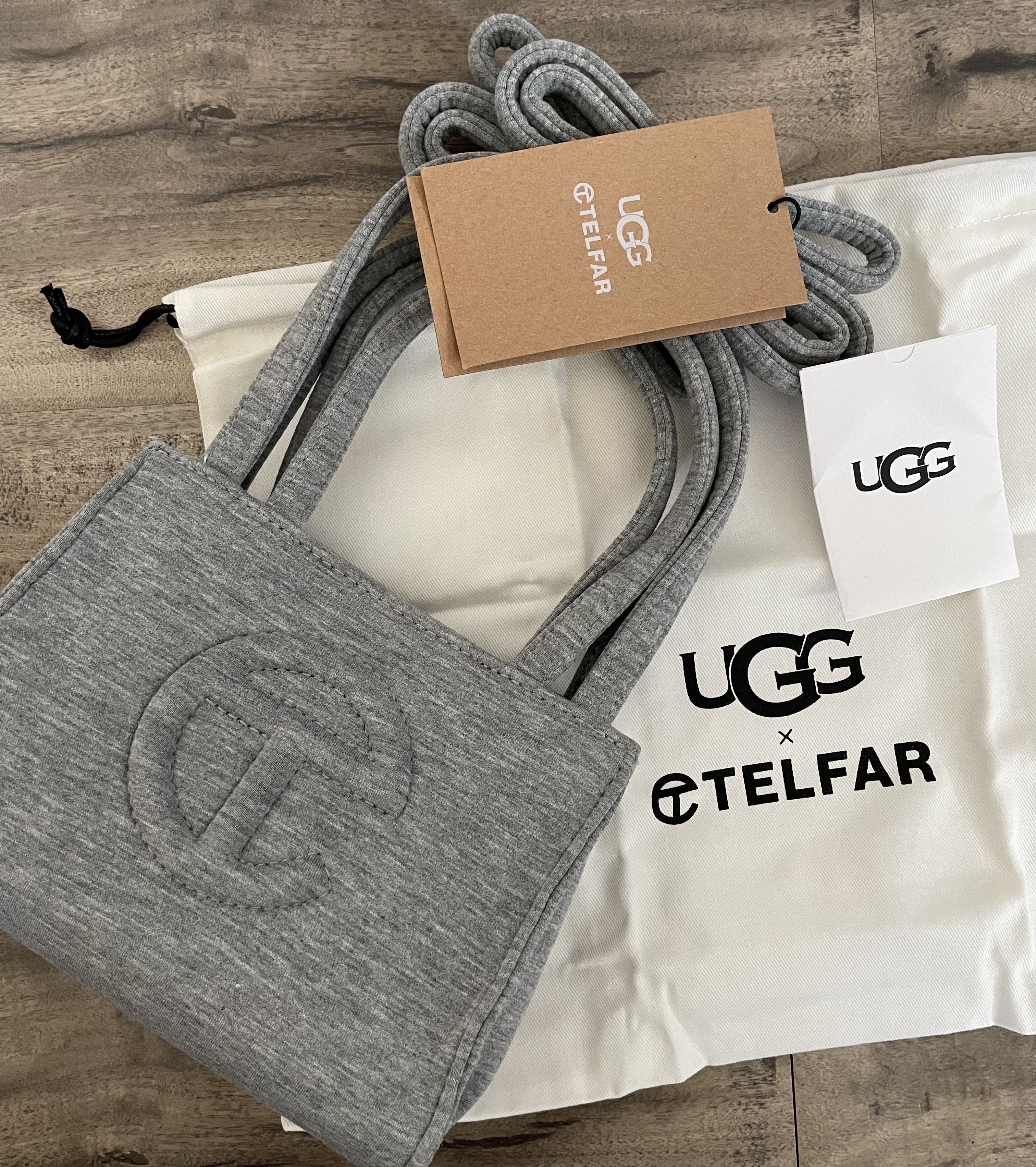 追跡有送料込【UGG X Telfar】Small Fleece Shopper (UGG/トートバッグ