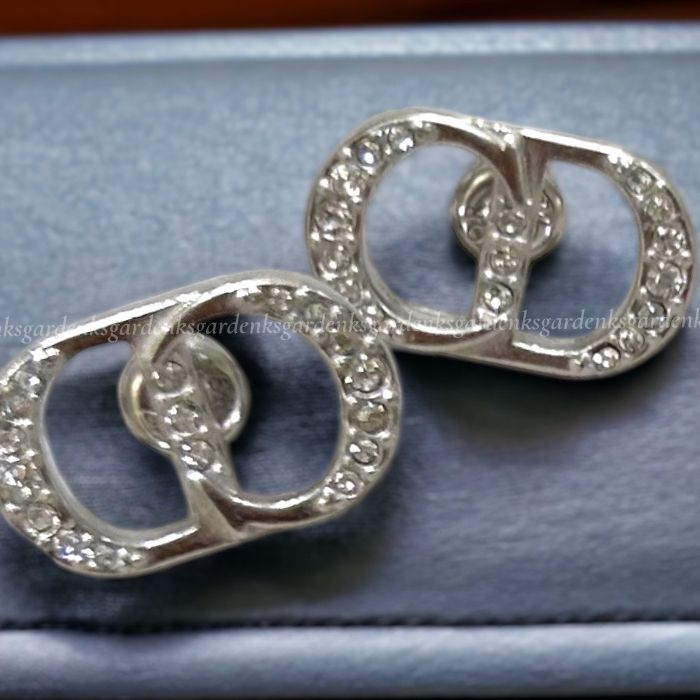 すぐ届く！DIOR CD ICON ピアス シルバー & クリスタル (Dior/ピアス