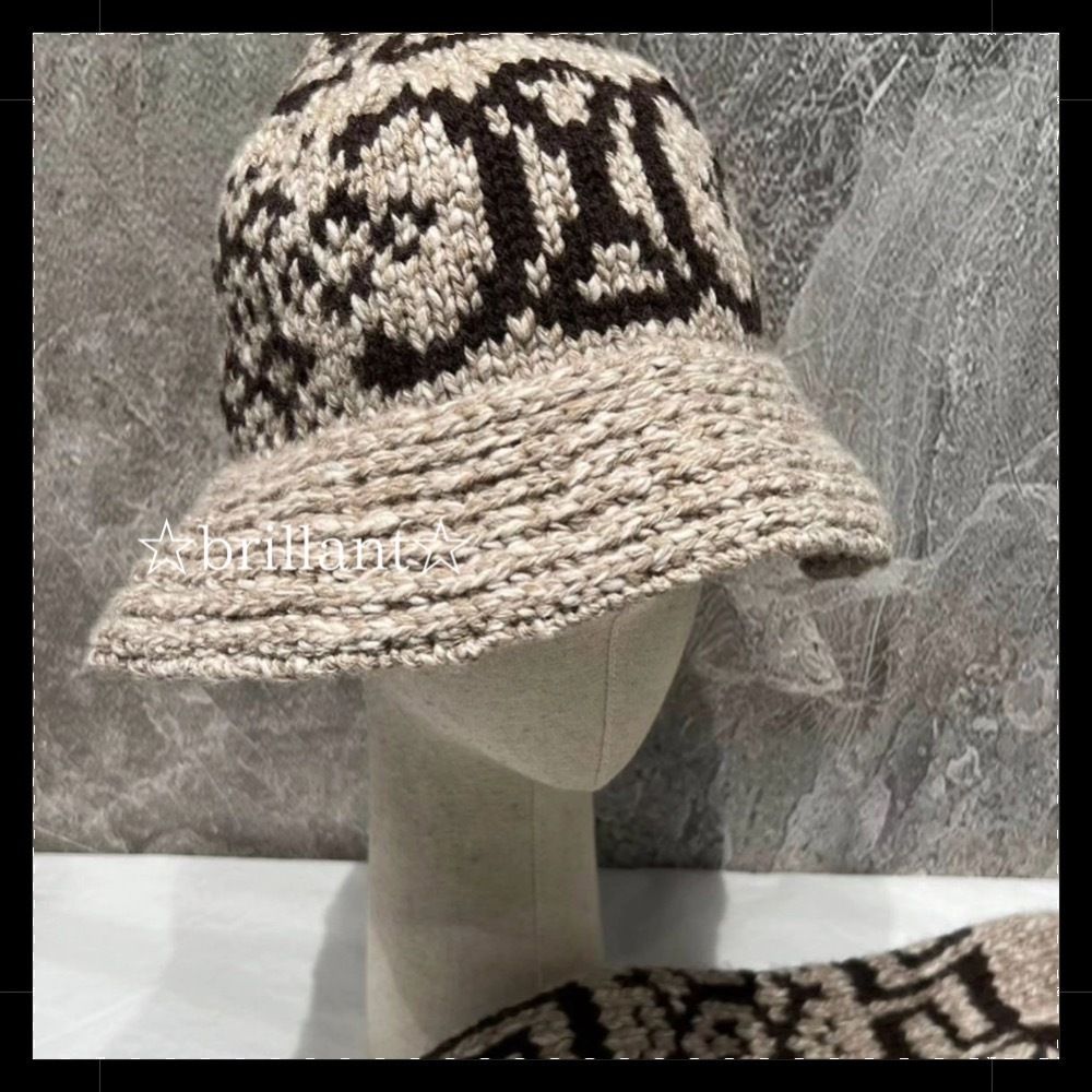 ☆国内発送☆】CELINE トリオンフ クロシェハット (CELINE/ハット