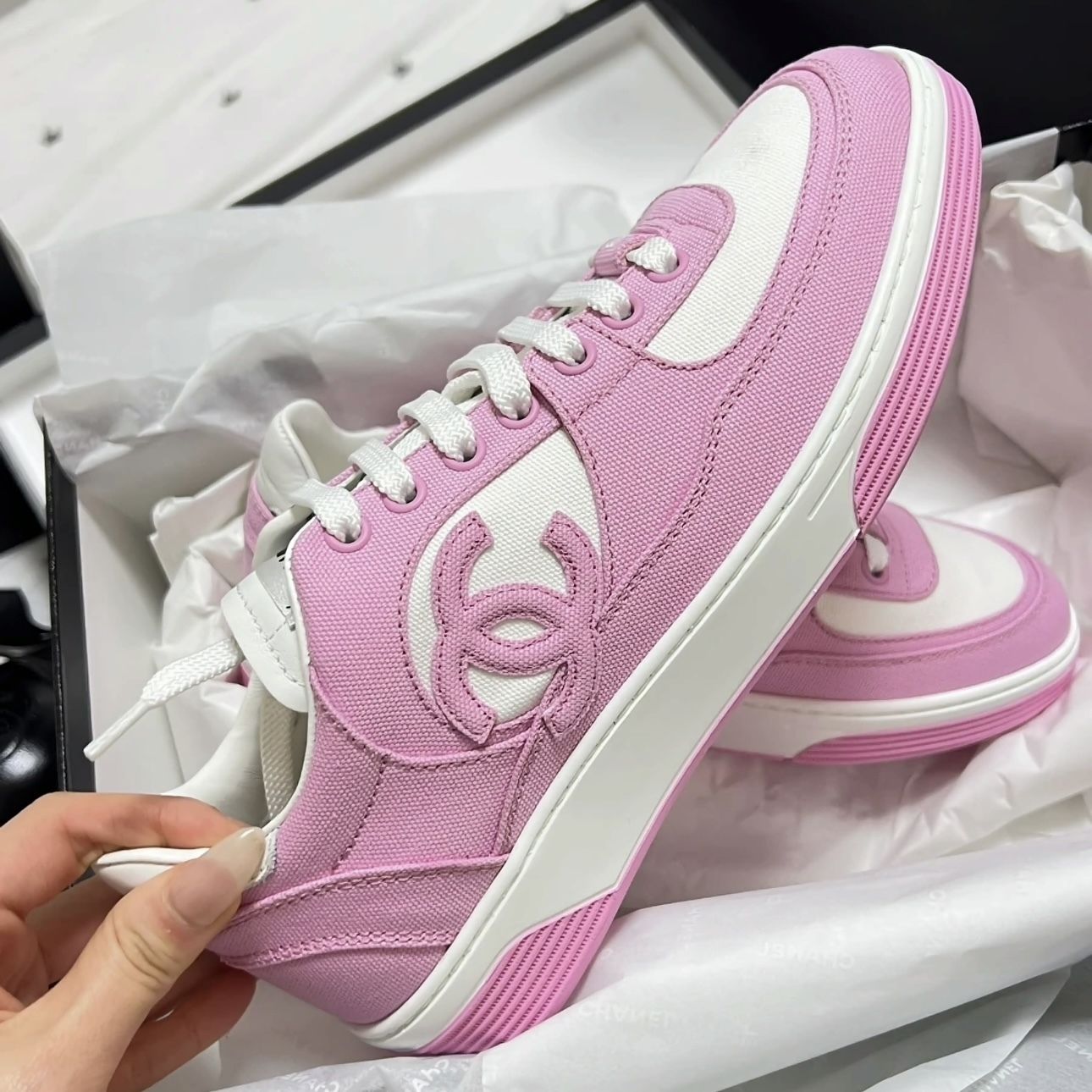 ☆大人カジュアル☆CHANEL スニーカー ピンク (CHANEL/スニーカー