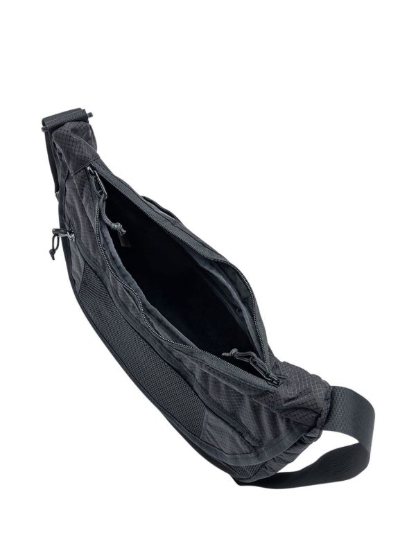 Supreme ロゴ ショルダーバッグ | ブラック | FARFETCH JP