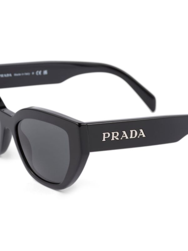 Prada Eyewear キャットアイ サングラス | ブラック | FARFETCH JP