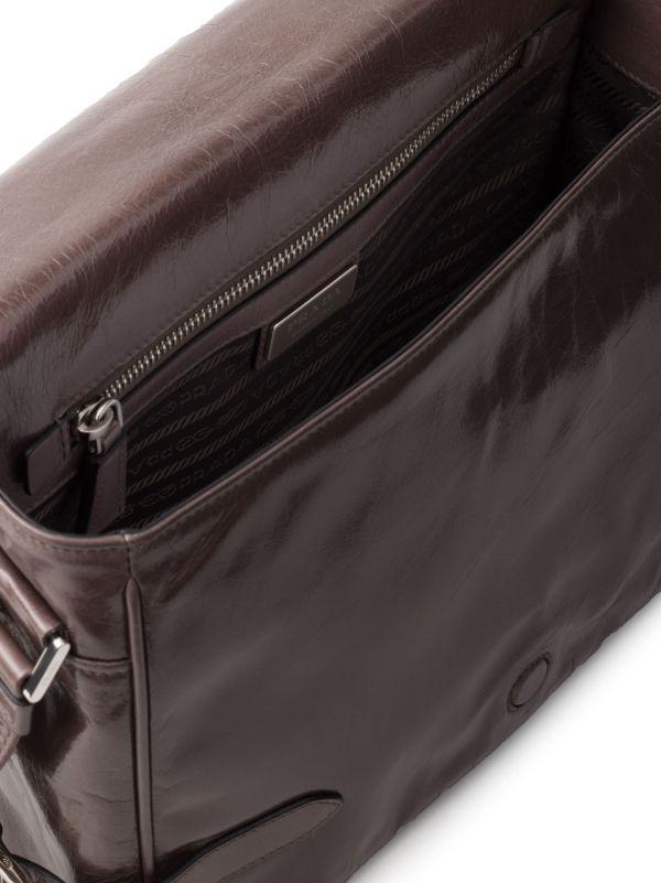 Prada レザーショルダーバッグ | ブラウン | FARFETCH JP