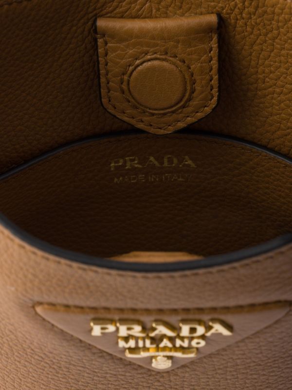 Prada レザー ショルダーバッグ | ブラウン | FARFETCH JP