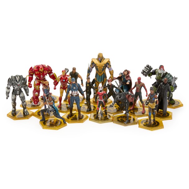 Marvel Mega Figure Set | Disney Store