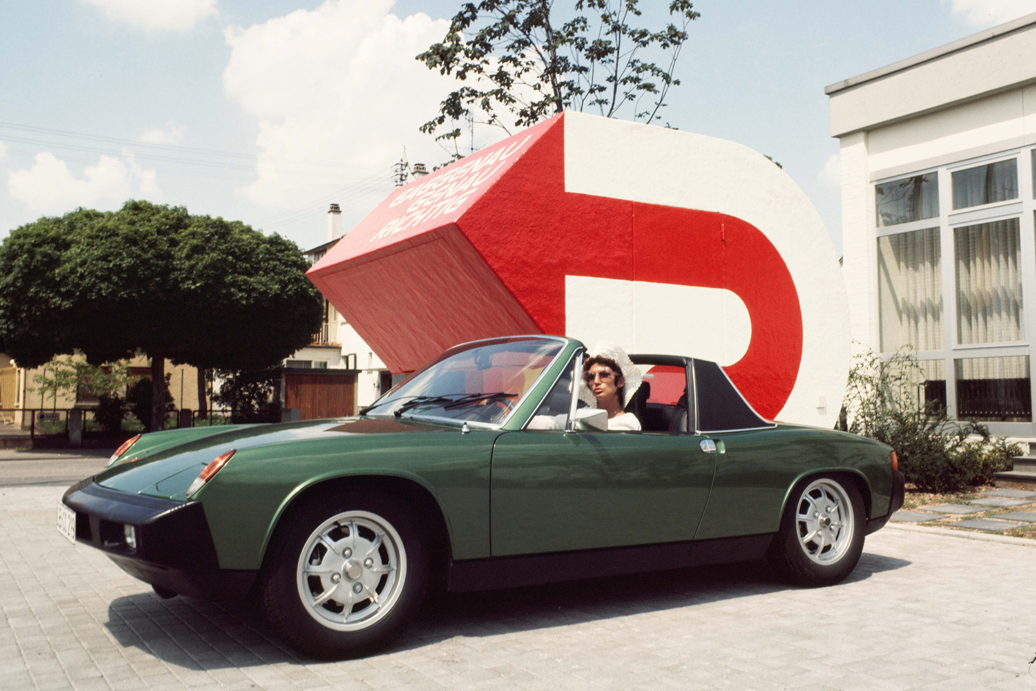 ポルシェオールスターが開発に携わった「914」はコンパクトでオープン