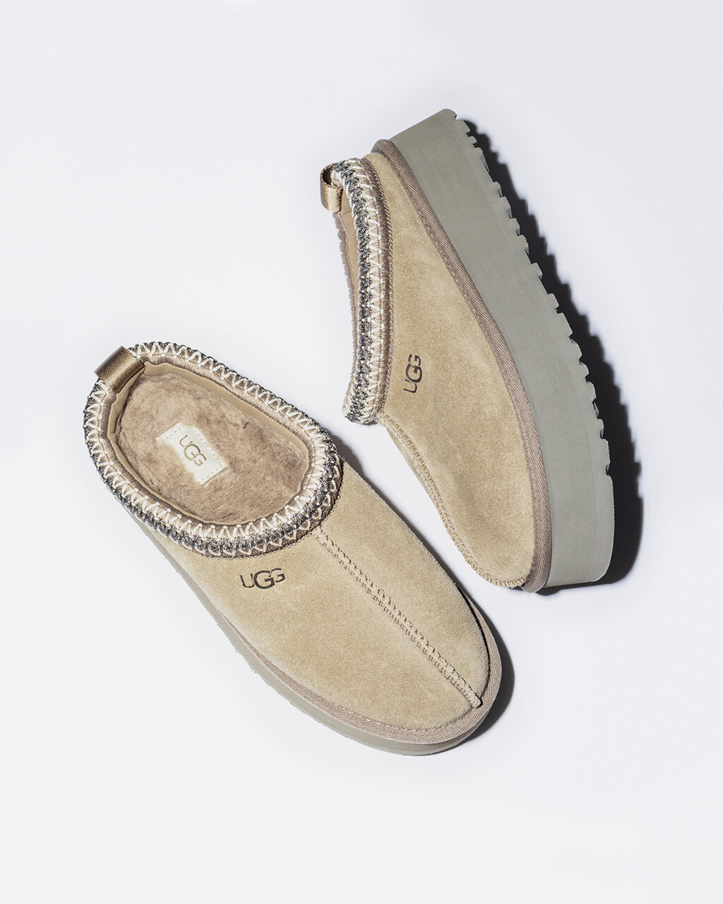 別注】＜UGG＞シューズ｜ Exclusives 最新の別注アイテムをまとめて