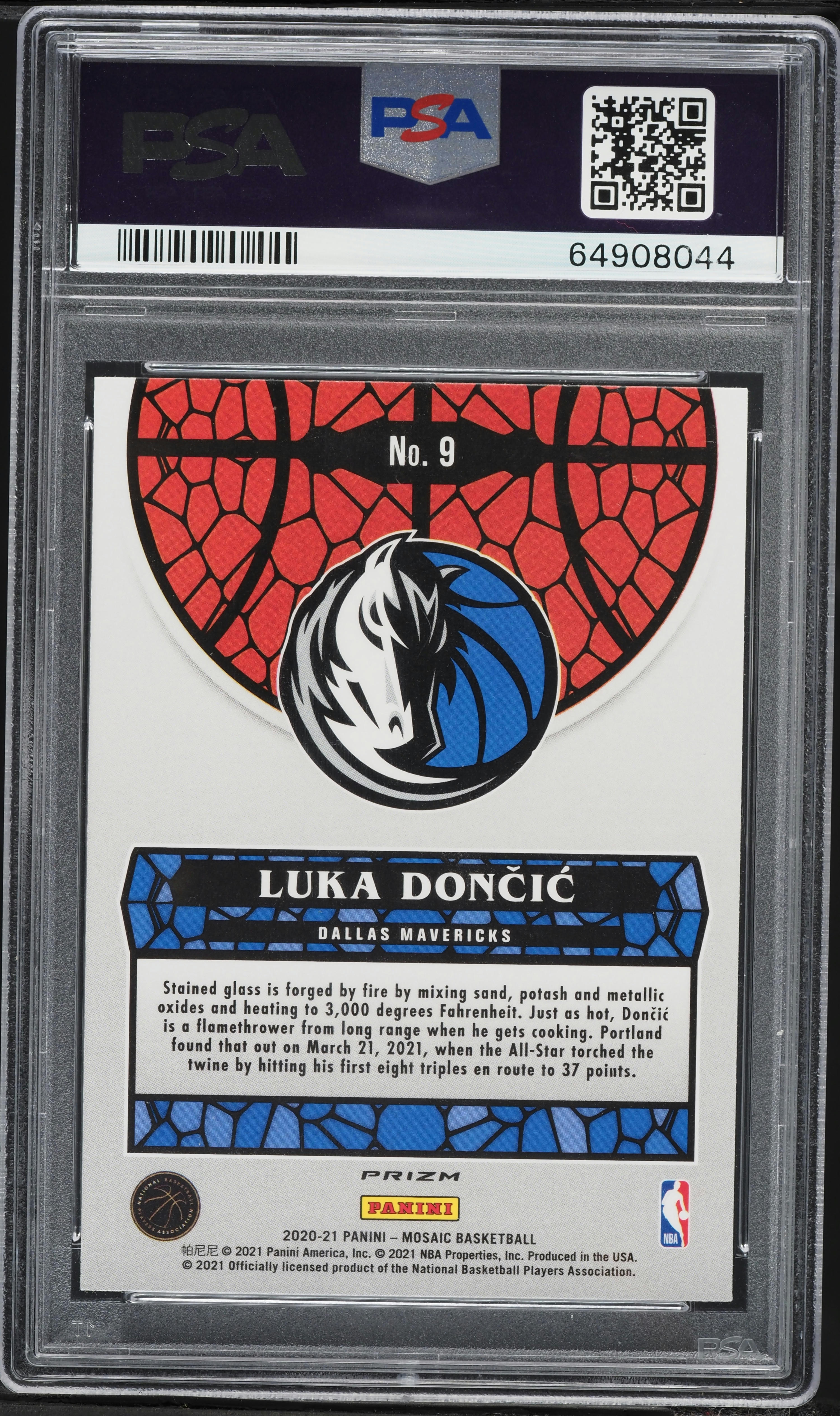 2020 Panini Mosaic Stained Glass Luka Doncic #9 PSA 10 GEM MINT on
