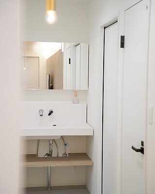 スミス W1200（三面鏡）(KT12000)｜洗面所・水回りの通販｜ミラタップ