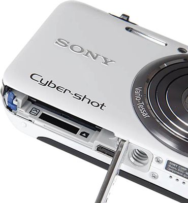 Цифровой компактный фотоаппарат Sony Cyber-shot DSC-WX7, белый