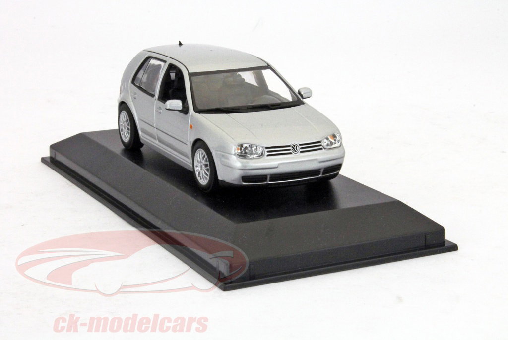 Minichamps 1:43 Volkswagen VW Golf IV 4 generation Golf year 1997