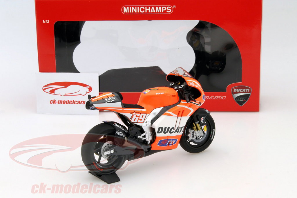 Minichamps 1:12 Nicky Hayden Ducati Desmosedici GP13 #69 MotoGP