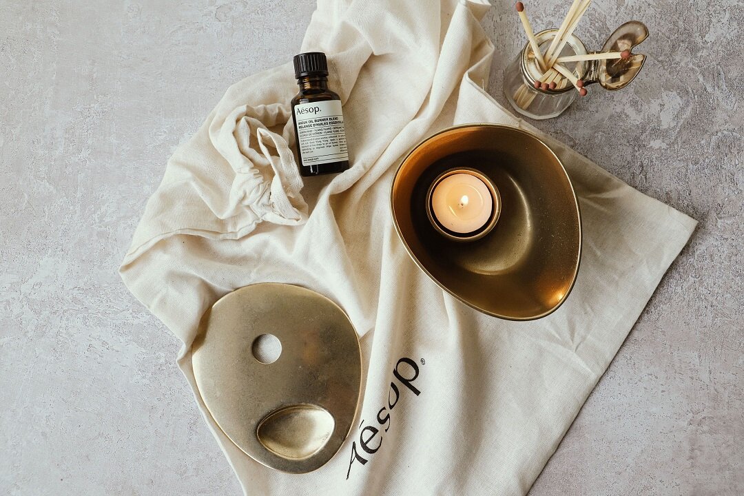 Aesopブラスオイルバーナーで、心を溶かす香りに身を委ねて｜ZOOM LIFE