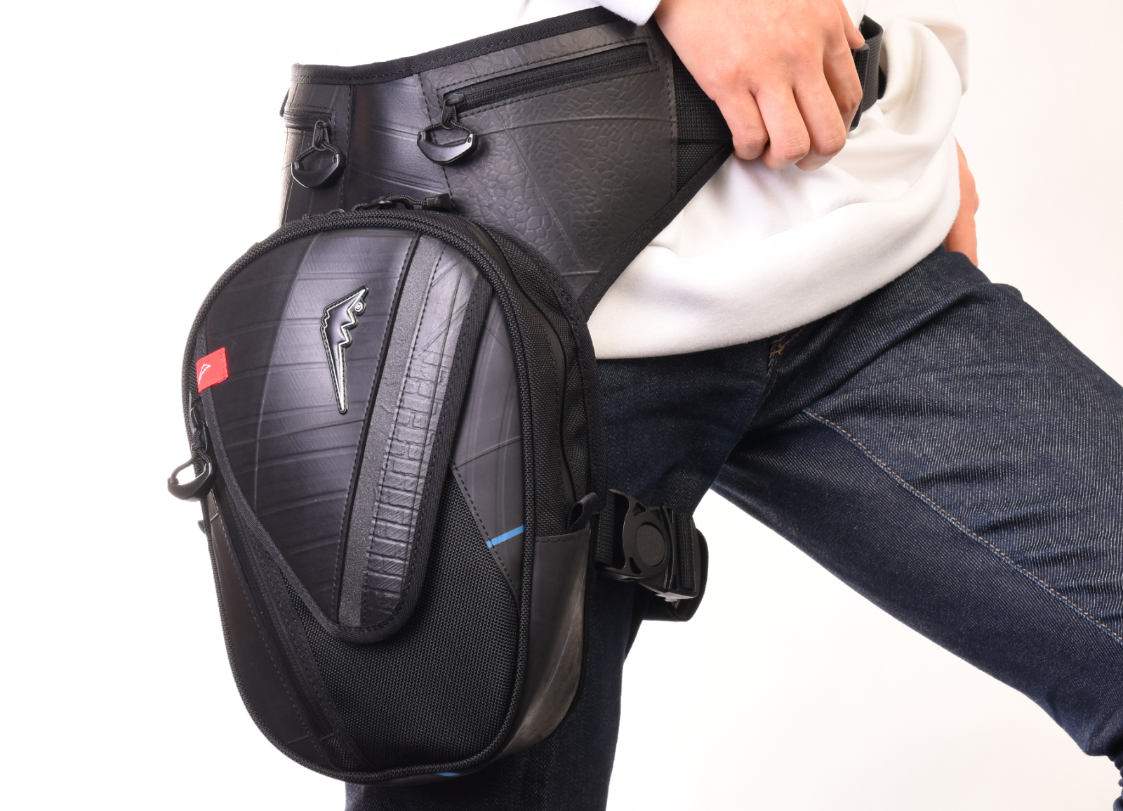 SEALとKUSHITANIがコラボ。廃タイヤ使用の防水性「レッグバッグ