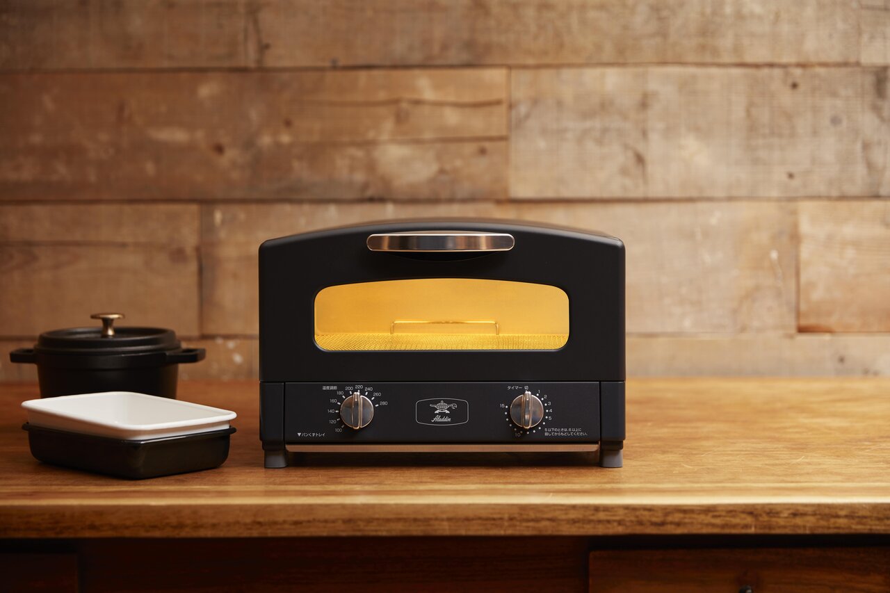 限定カラー人気No.1投票企画で1位を獲得した待望の「ブラック」が遂に