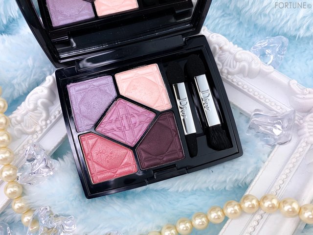 Dior 2019春新作》スノーカラーコレクションから『サンク クルール