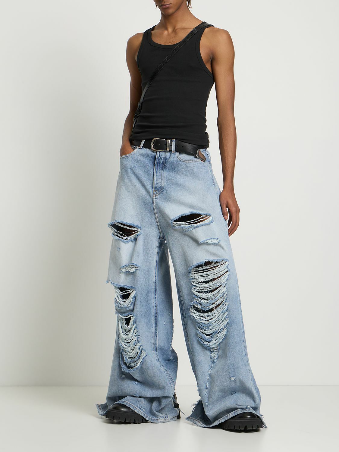 VETEMENTS - Destroyed Baggy Cotton Denim Jeans Vetements