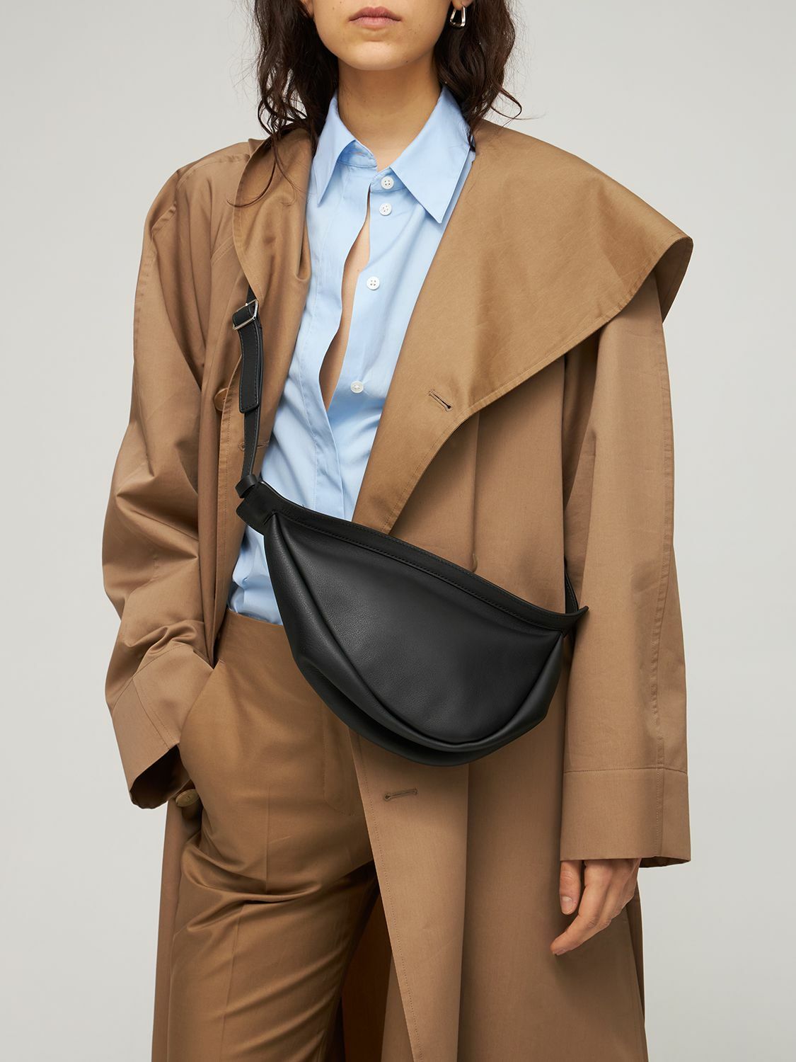 THE ROW - Small Slouchy Banana Leather Bag The Row