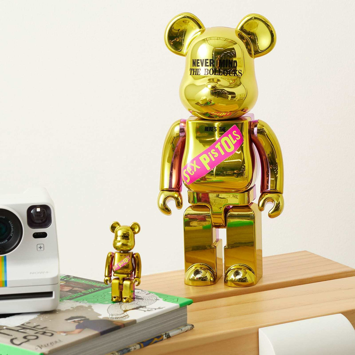 Medicom Sex Pistols Never Mind The Bollocks Chrome Be@rbrick Medicom
