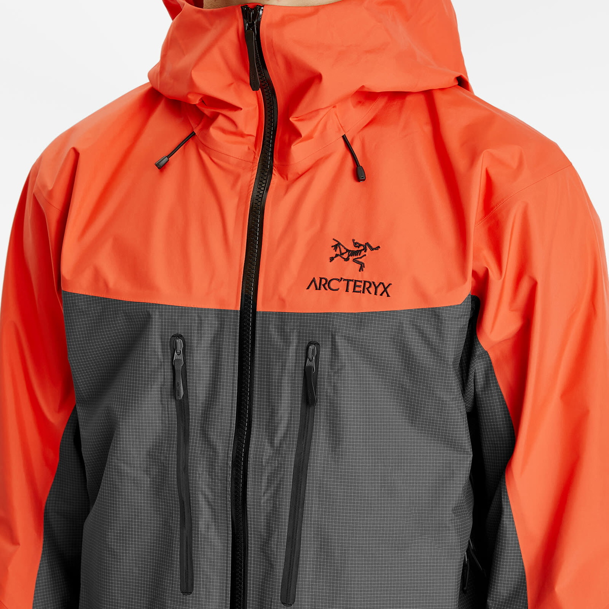 Arc'teryx Men's Alpha Gore-Tex Jacket in Dynasty/Dark Grey Arc'teryx