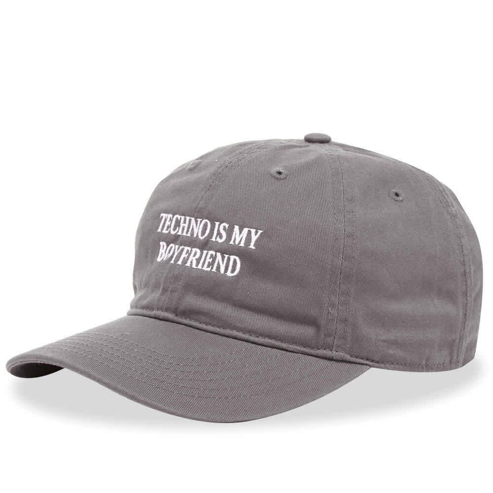 IDEA Techno Is My Boyfriend Cap in Charcoal IDEA