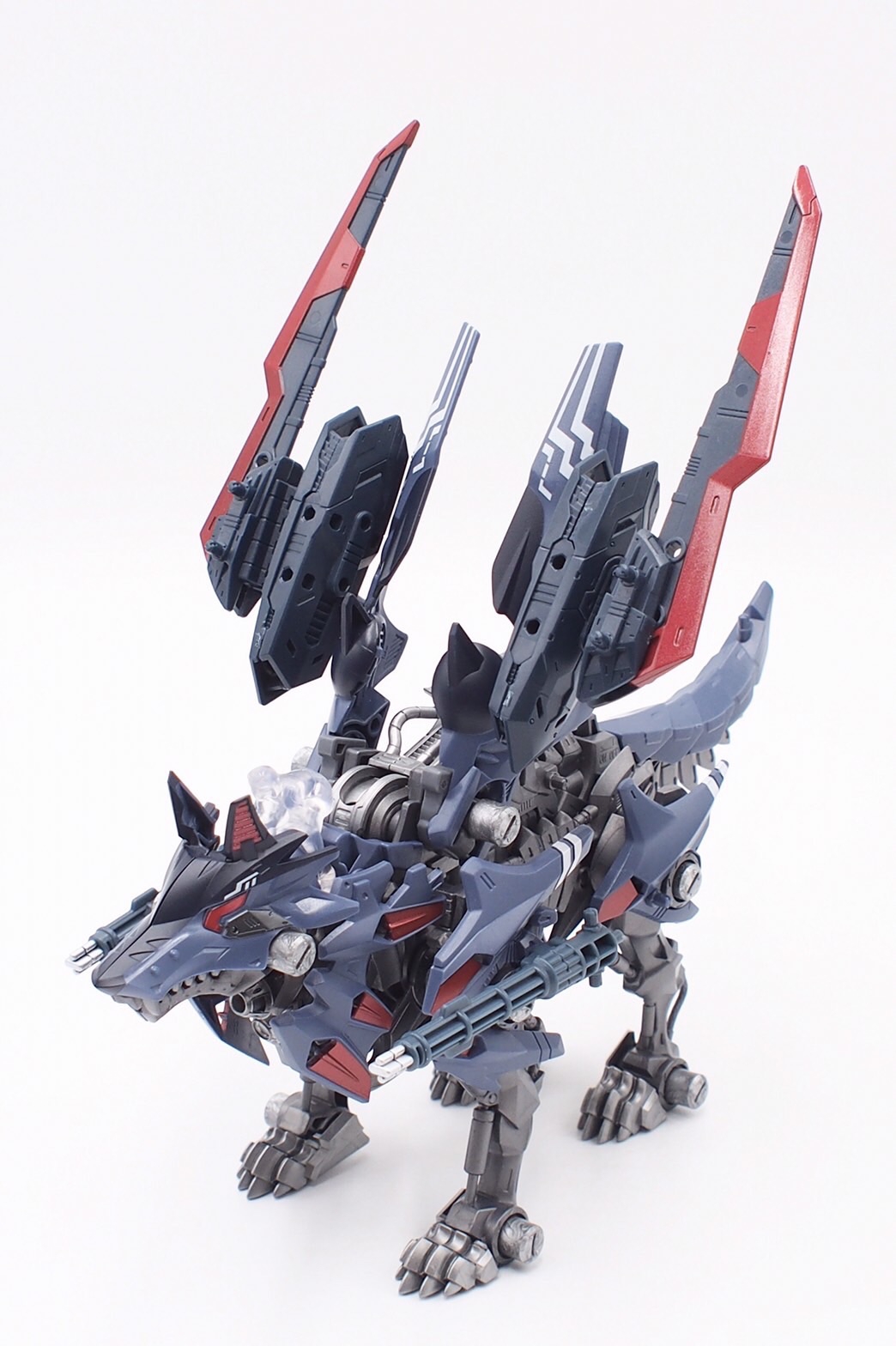 ZWR ビクター・スピーゲル専用ハンターウルフ レビュー | 退屈と